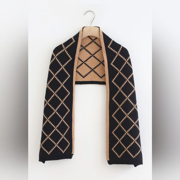 Paris Winter Diamond Check Thick Scarf for Men and Women - Picture 8 of 9